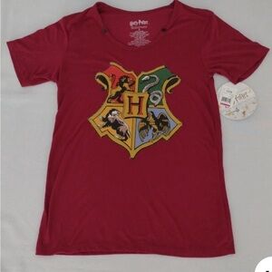 Harry Potter Hogwarts Crest Tee - Size M NWT